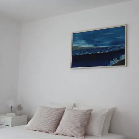 Maris Apartment